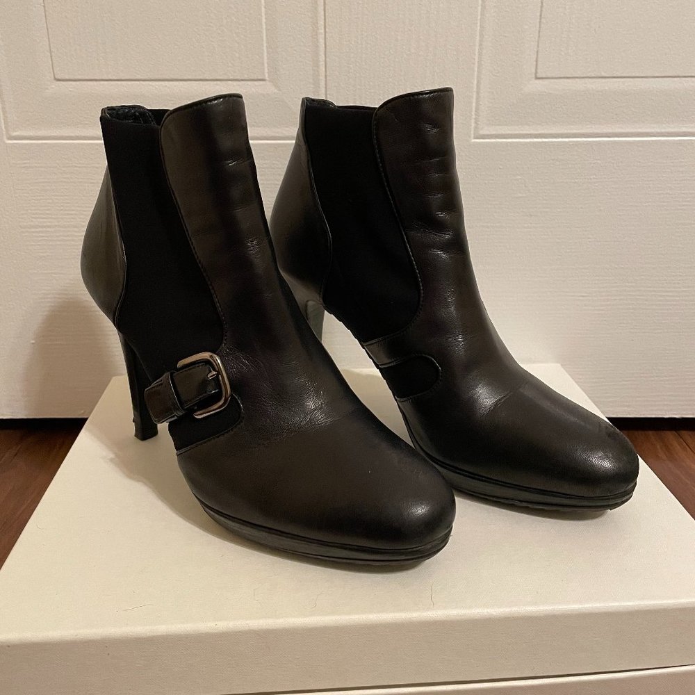 Stuart Weitzman Black Leather Suede Booties